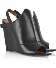 Elizabeth and James Elizabeth and James