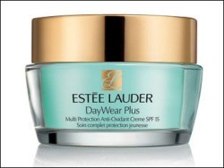 Day Wear Pluys by Estée Lauder